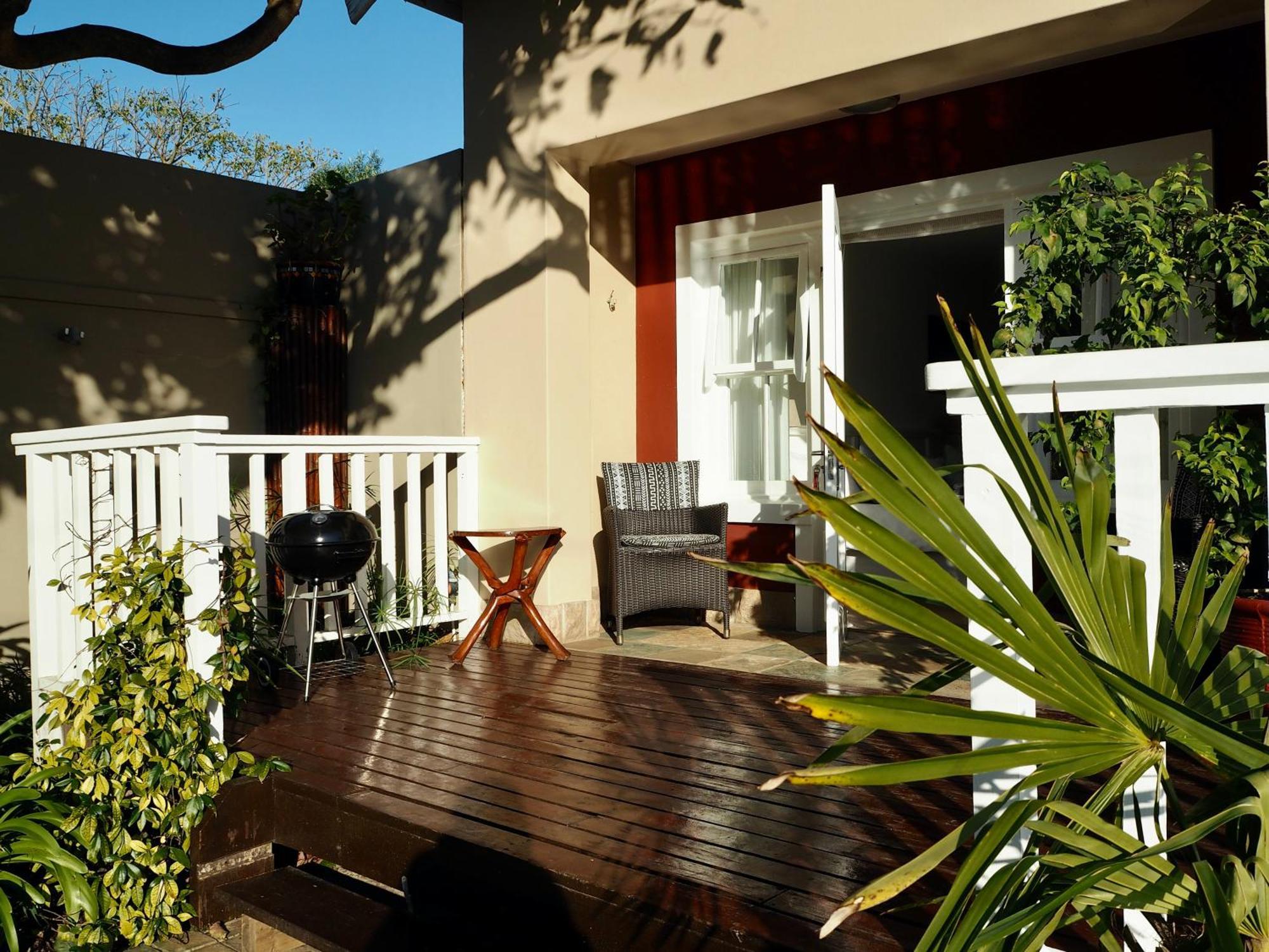 African Breeze Guesthouse Книсна Екстериор снимка